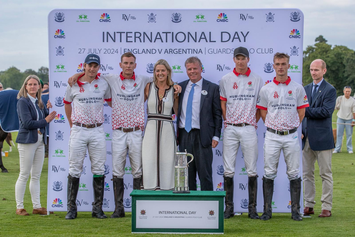 Young-England-team-web